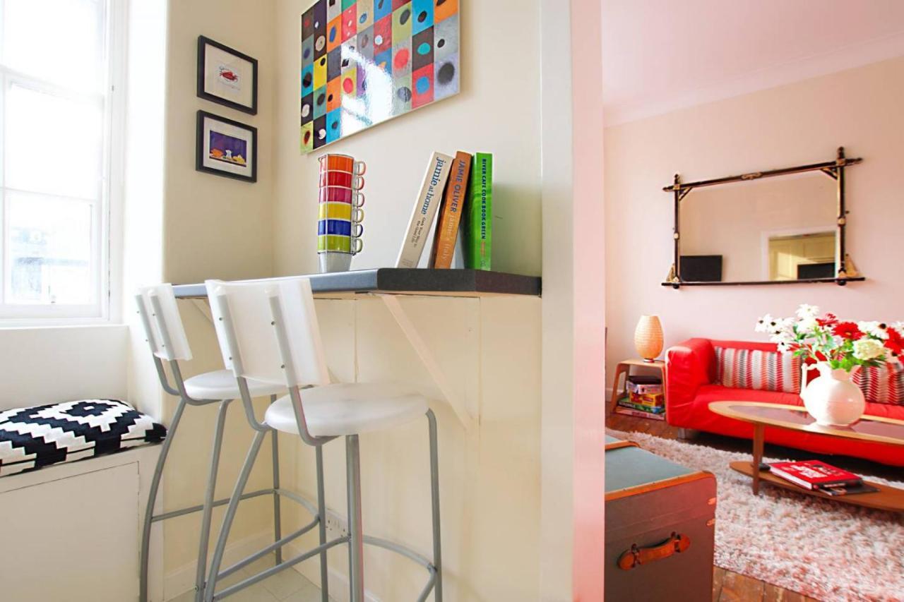 Joivy Bright Flat With Workspace In New Town Edinburgh Bagian luar foto